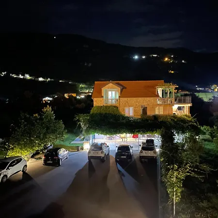 Mendula * Budva